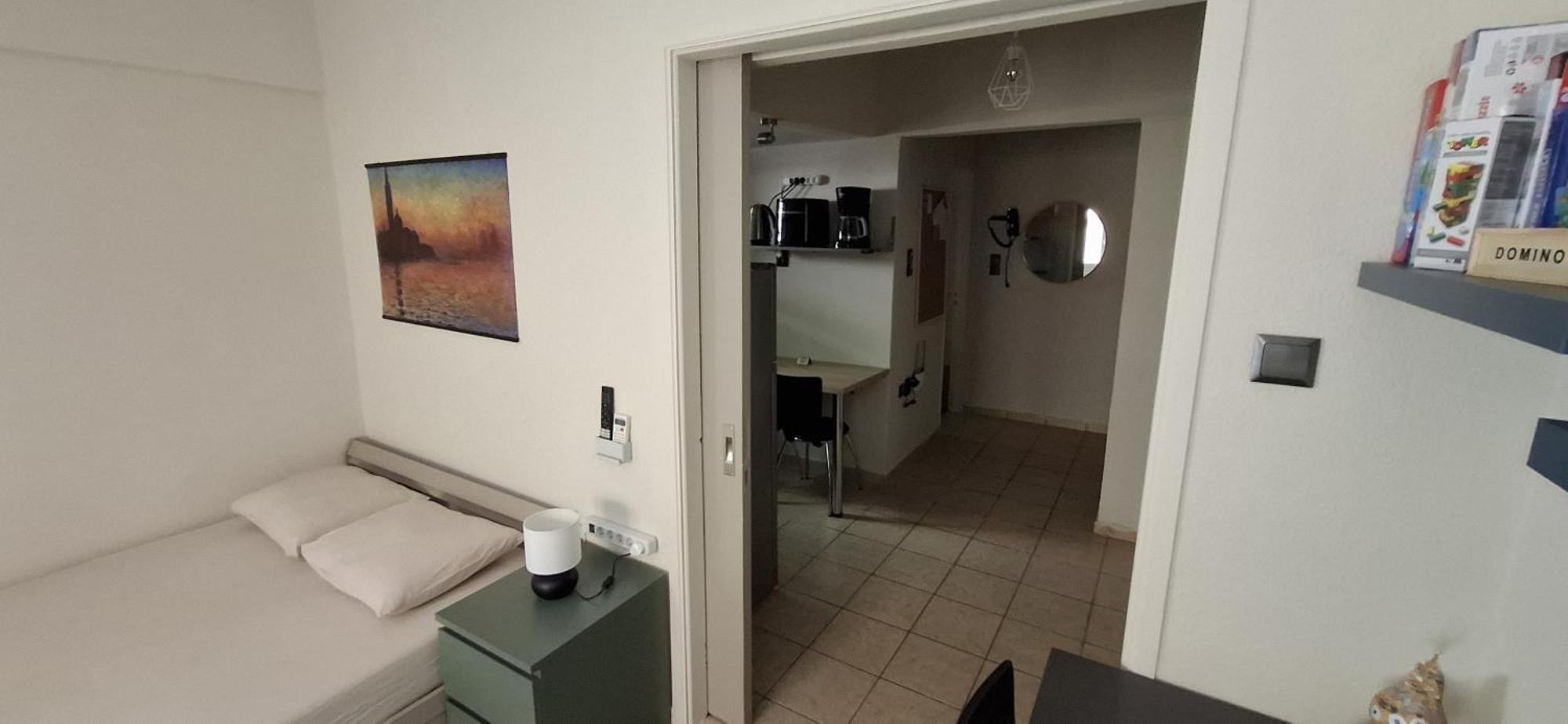 Honeybee4 - Cozy Studio Close To The Port, Airport & Athens 拉斐那 外观 照片