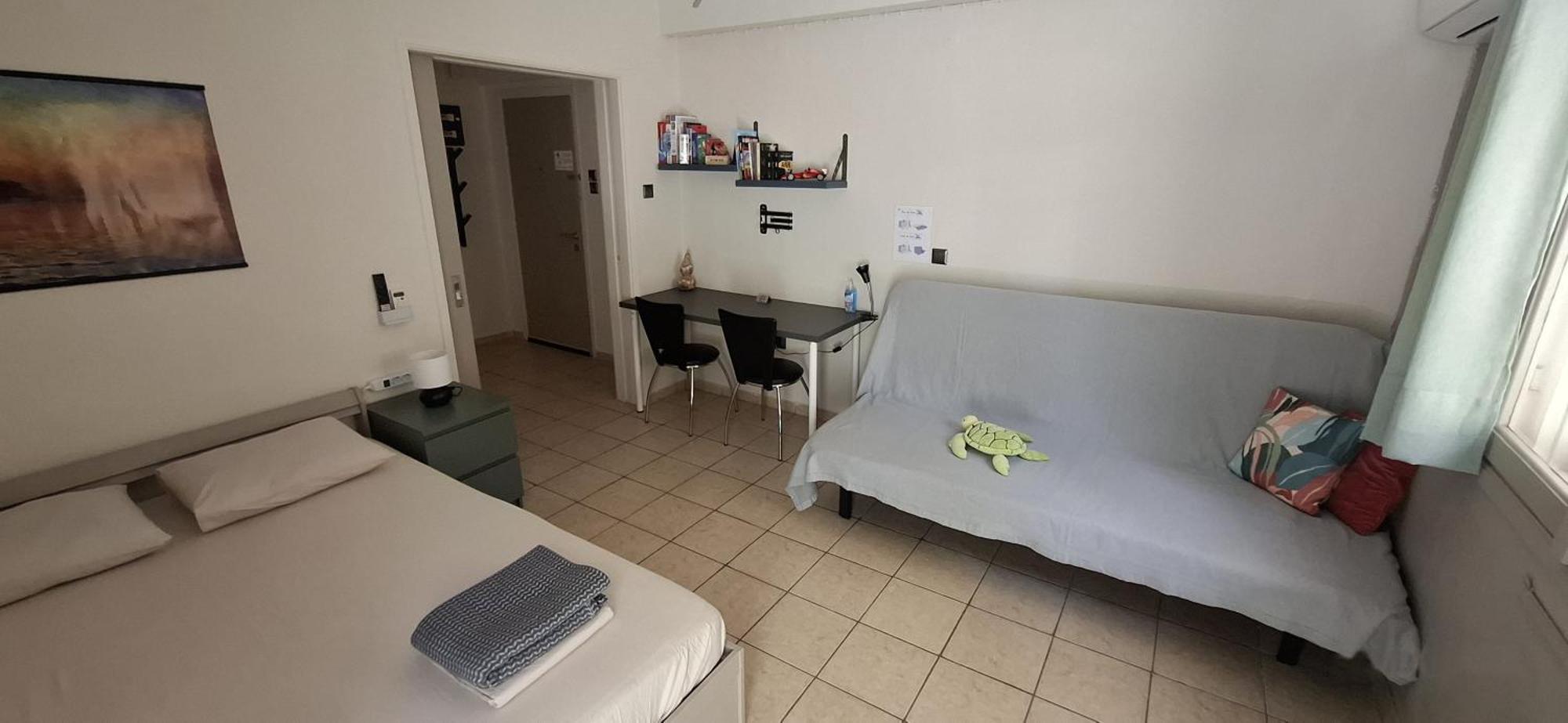 Honeybee4 - Cozy Studio Close To The Port, Airport & Athens 拉斐那 外观 照片