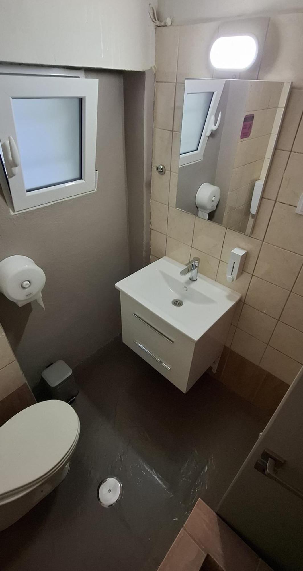 Honeybee4 - Cozy Studio Close To The Port, Airport & Athens 拉斐那 外观 照片